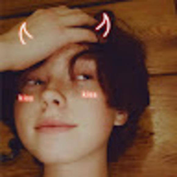 Meet your Posher, Dani - Picture 1 of 1